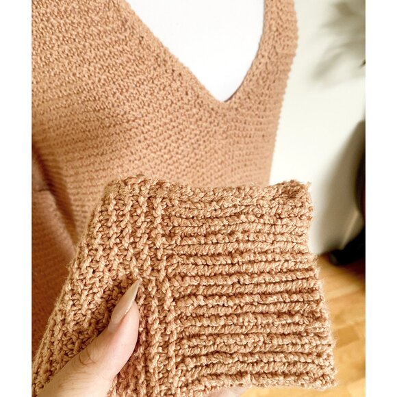 🐚 Dusky Pink Oversized Summer Sweater - Deep V Neck for Off Shoulder Look 🐚 - Picture 3 of 8